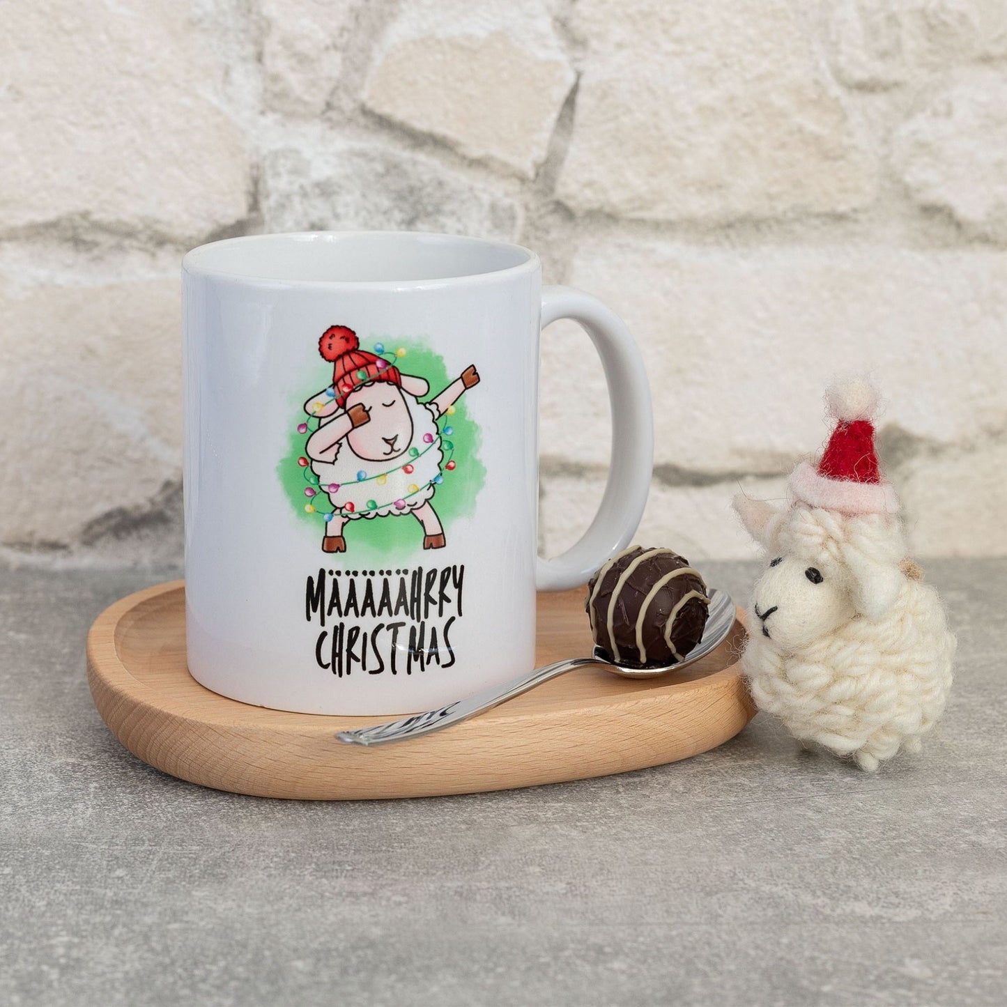 Tasse "Määääährry Christmas" mit Dabbing-Schaf