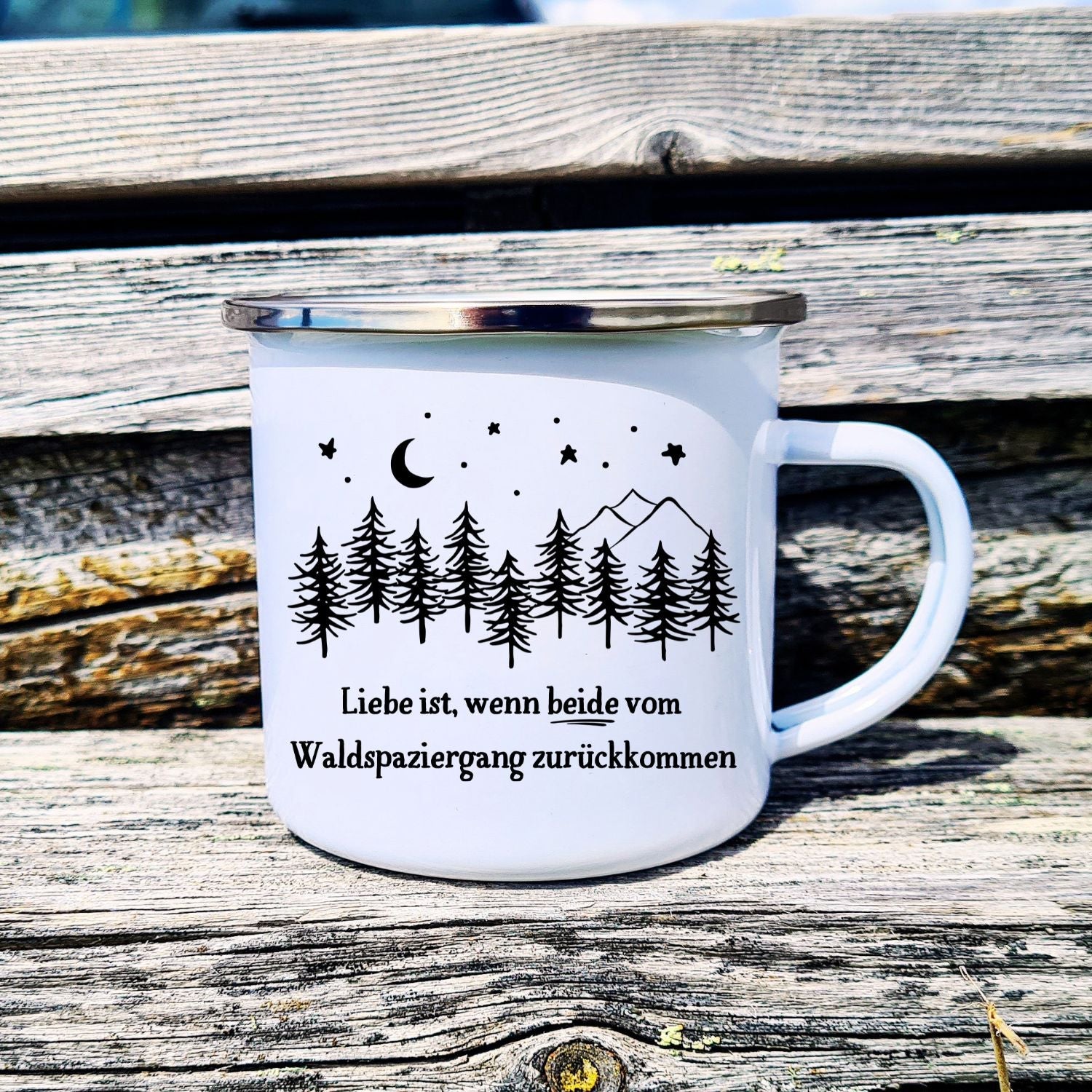 Tasse "Liebe ist, wenn beide vom Waldspaziergang zurückkommen" - Lustige Spruch Tasse für Verliebte - TassenFrollein
