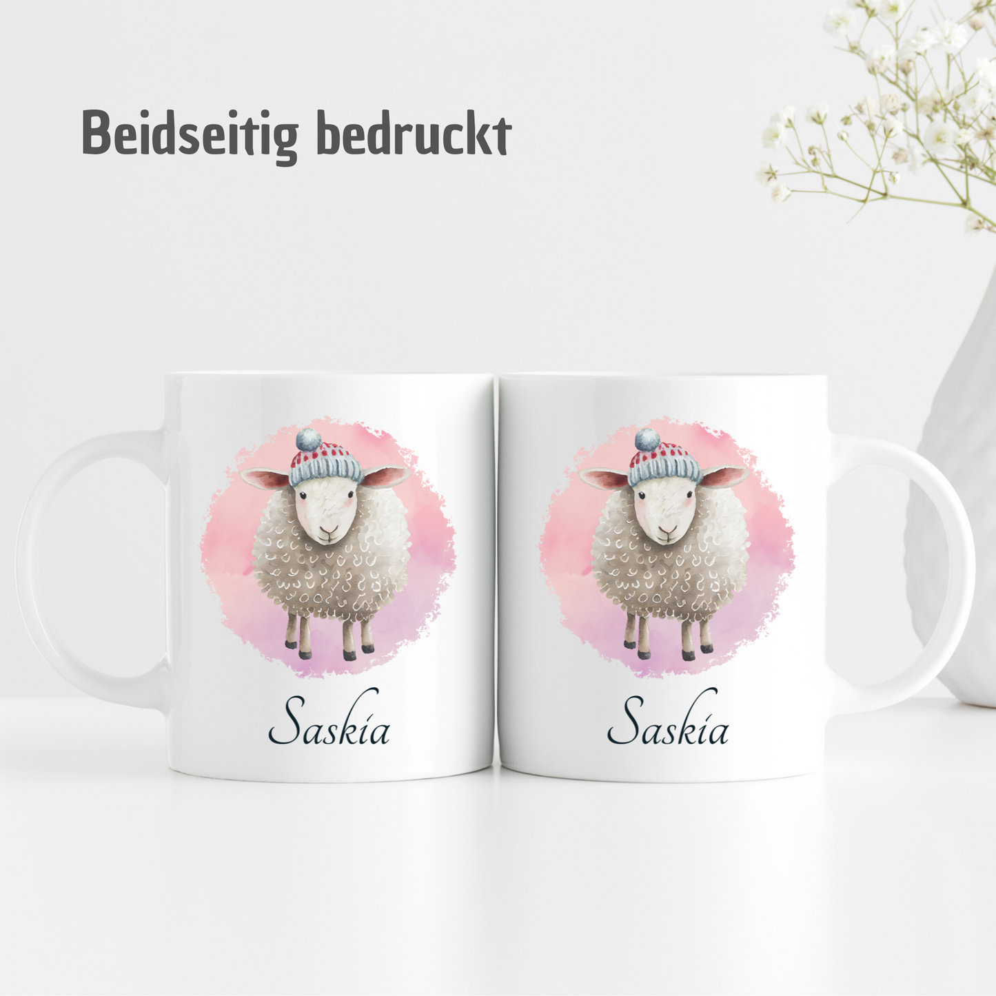 Tasse mit Schaf auf rosa Hintergrund - personalisierbar mit Namen